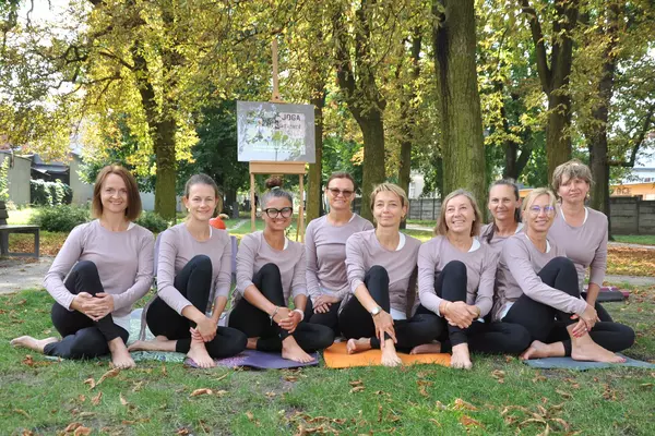 Joga na trawie - sierpień 2024